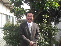 RAVI　HOUSE　代表取締役社長　中村英人